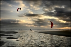 Duo de kites surfeurs